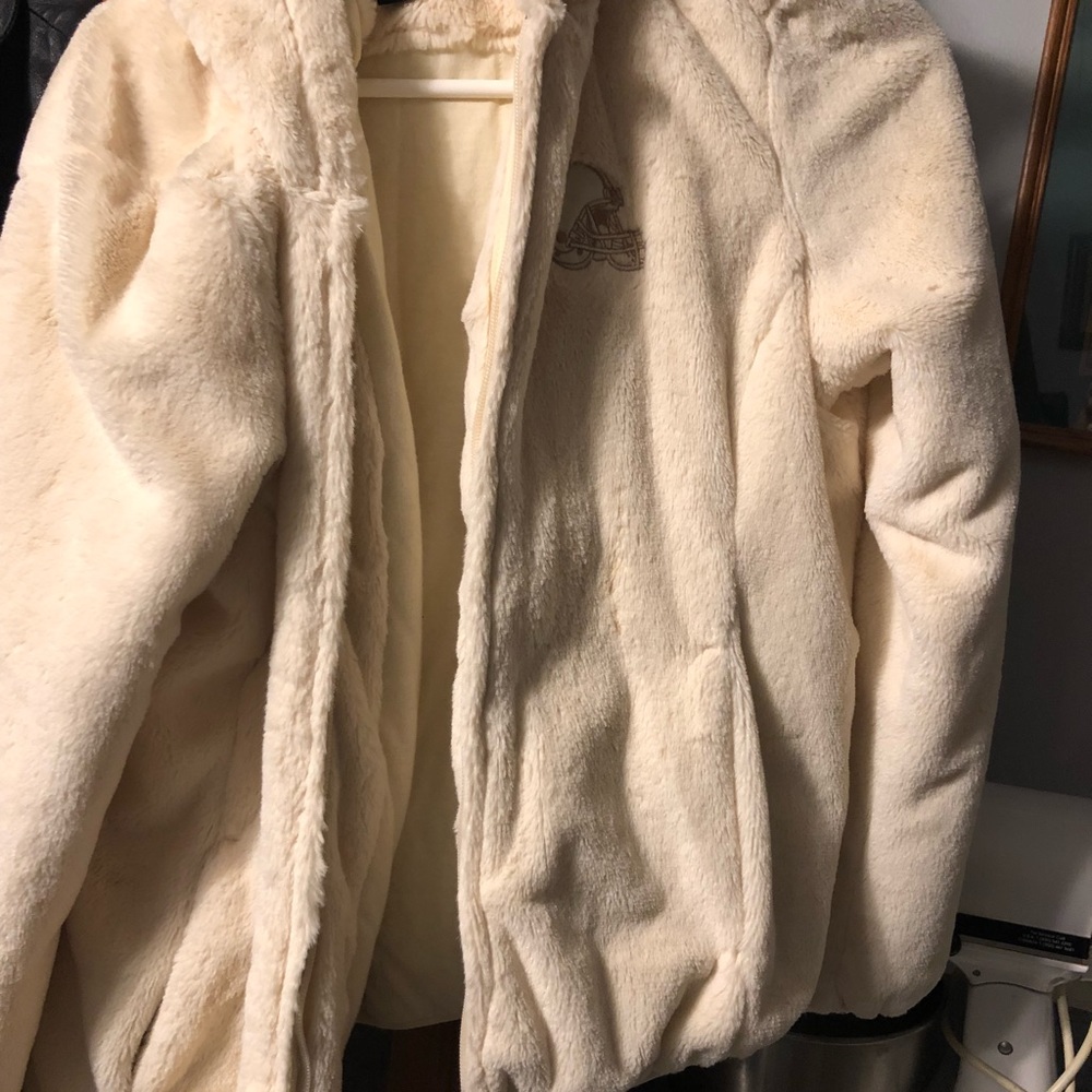 Ladies Cleveland Browns coat large